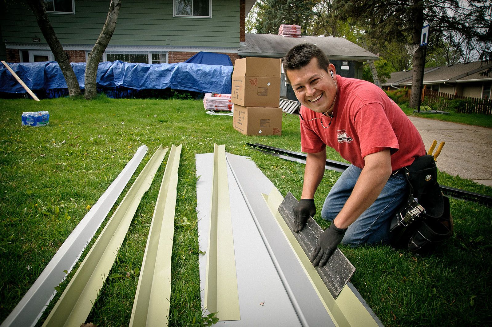 Siding Contractor Service Image