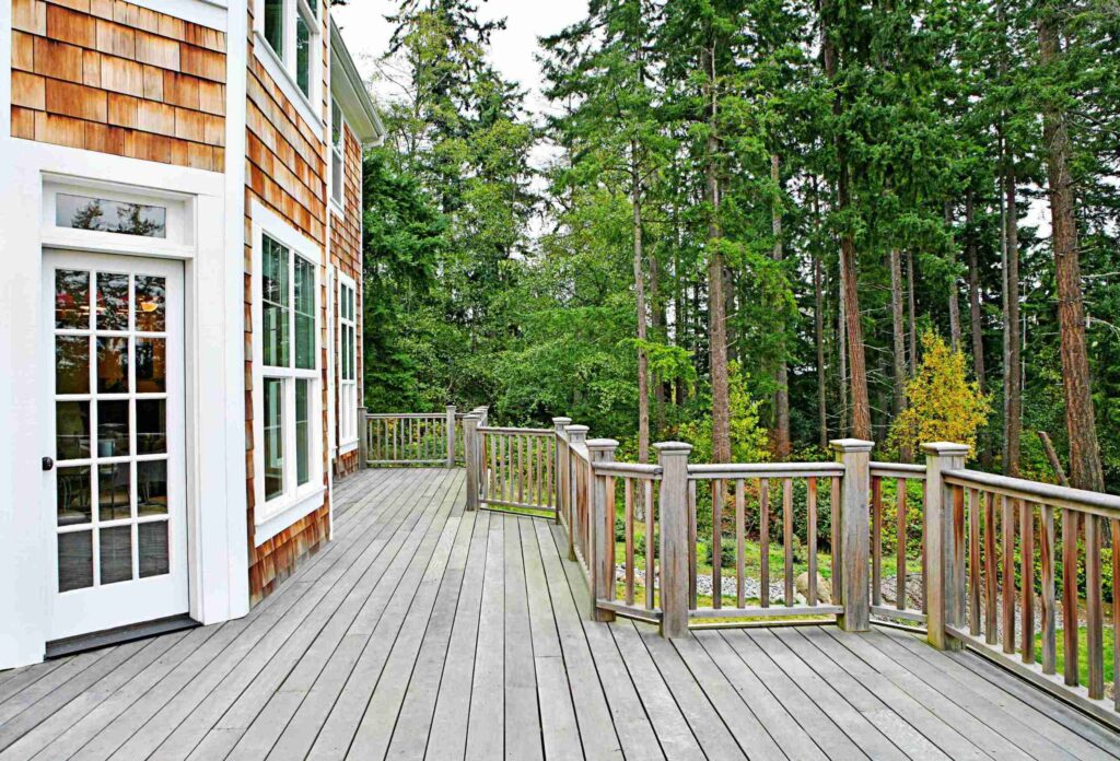 How Much Does A Deck Cost